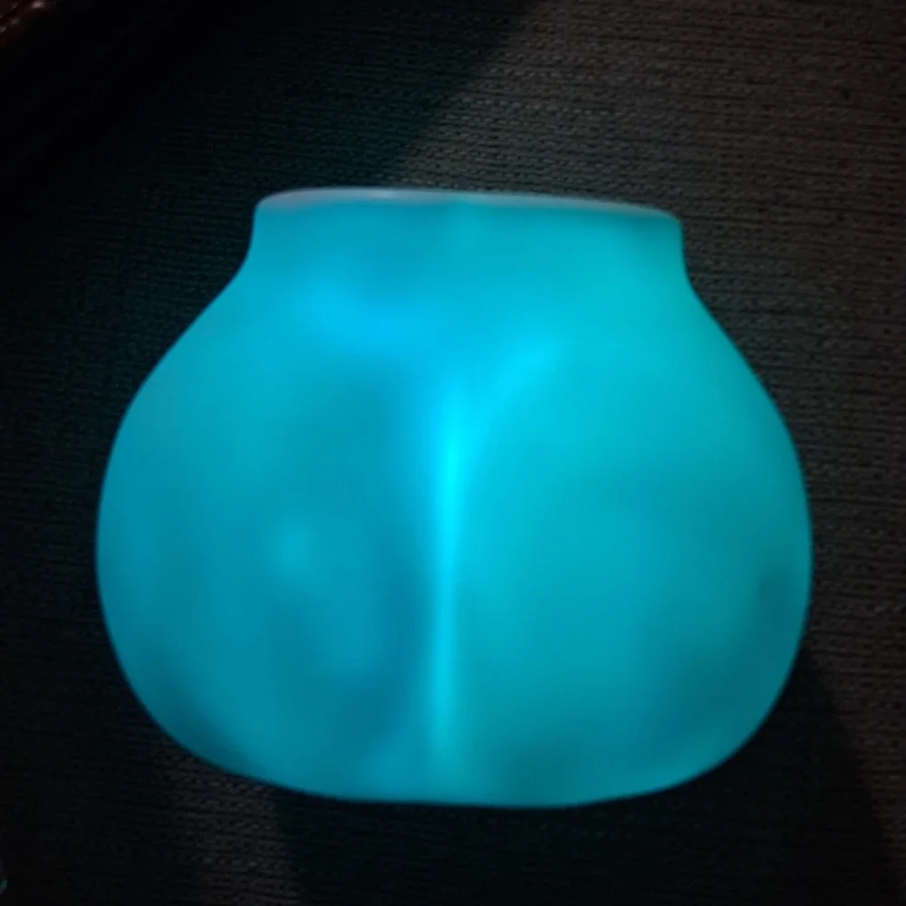 Novelty Oddity Butt Lamp Color-Changing‎ Spencer's Gifts